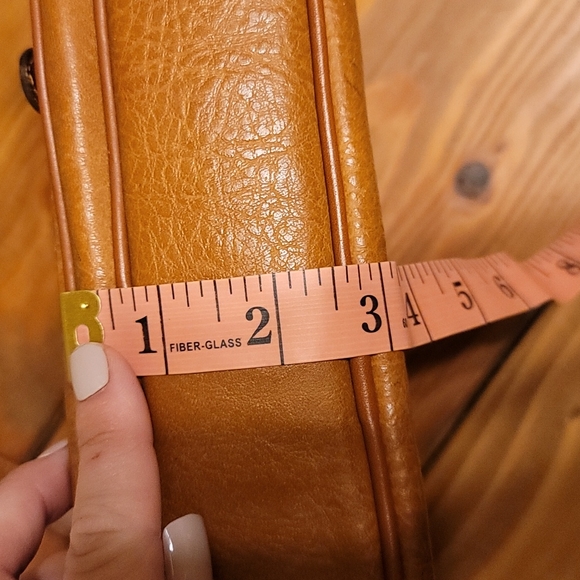 Authentic Cesare Paciotti double-stitched leather bag - Picture 11 of 13